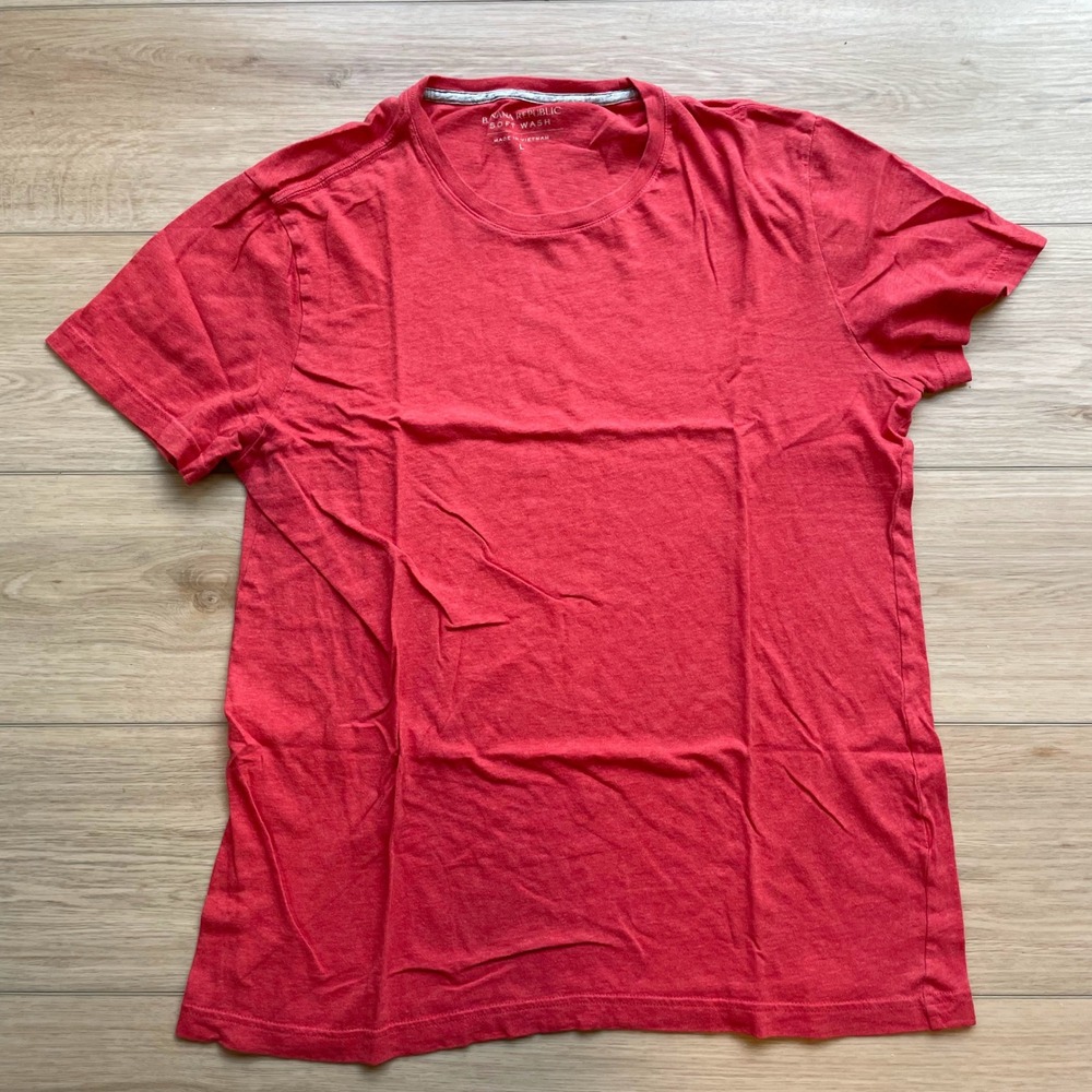 Banana Republic Soft Wash Crewneck T-Shirt Red Heathered Short Sleeve Large